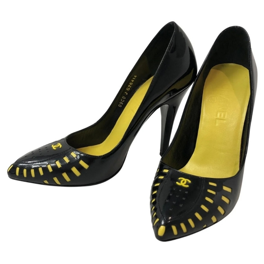 Chanel Heels (as seen in Lady Gaga music video)
